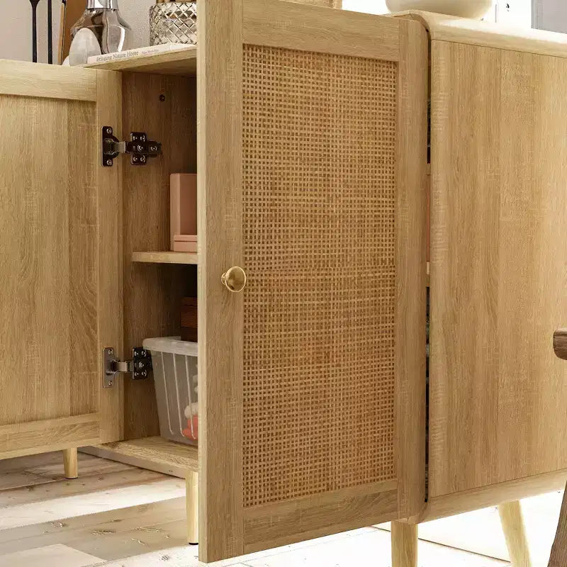Armoire de rangement d'inspiration bohème avec portes en rotin tissé et poignées dorées - Polyvalente pour chambre, bureau, restaurant et salon